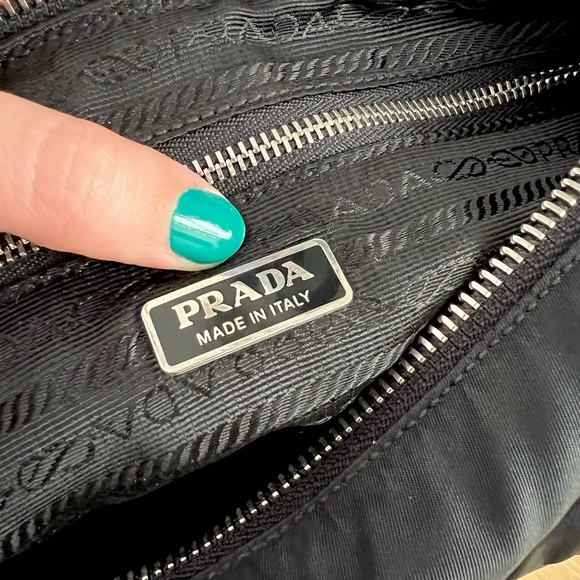 Prada nylon shoulder bag - Picture 7 of 12